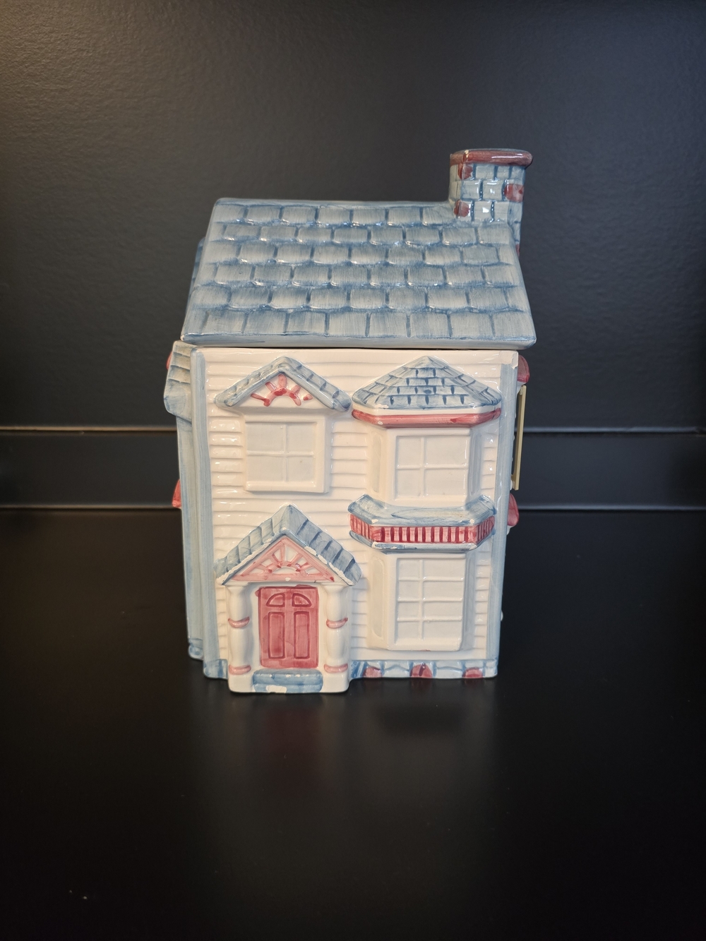 Vintage 1993 International Ceramic Victorian House Cookie Jar